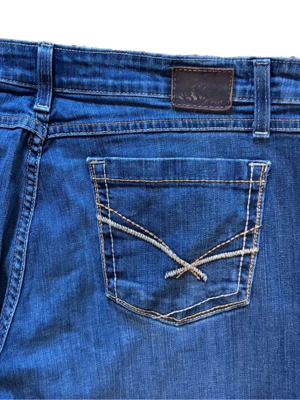 BKE Harper BOOT Leg Jeans Medium Wash - 34x 35.5